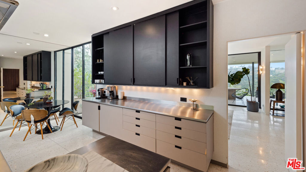 MLS #26986343 image #28