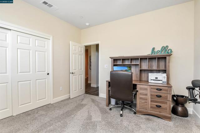 5420 Promontory Way, Antioch CA: https://media.crmls.org/mediaz/f2136893-635d-4148-b961-086ae0f6b2fc.jpg