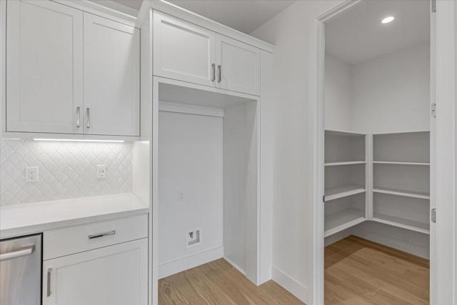 1005 Sinopia Terrace, San Ramon CA: https://media.crmls.org/mediaz/f213b079-5ce8-430c-b57c-b598a0d2f505.jpg