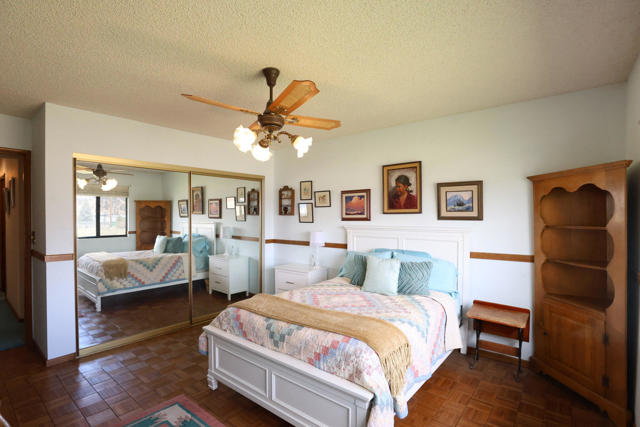 108 Palomino Drive, Big Bear CA: https://media.crmls.org/mediaz/f214bdd8-fe22-4c5b-b504-7ff4cfd22769.jpg