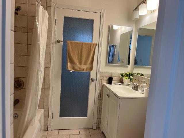 684 Roble Avenue, Menlo Park CA: https://media.crmls.org/mediaz/f21516b0-fdb5-4551-940d-bfeebe2f31eb.jpg