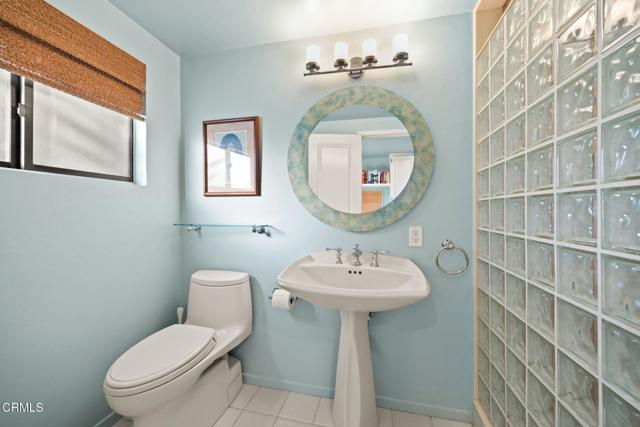 612 Via Arroyo, Ventura CA: https://media.crmls.org/mediaz/f215b6e5-610b-4121-8475-8d01e89ccd40.jpg