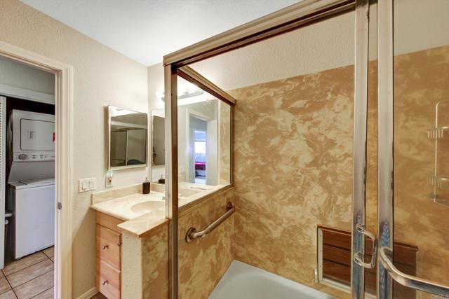 1420 Hilltop Drive, Chula Vista CA: https://media.crmls.org/mediaz/f216db4e-7efb-4d03-8163-b492a8a92fcc.jpg