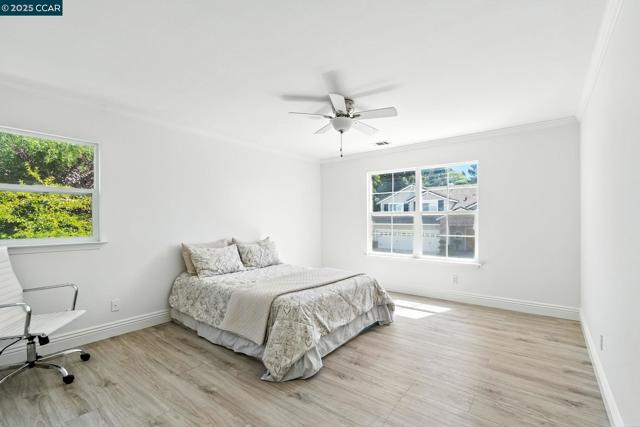 1023 Pebble Beach Dr, Clayton CA: https://media.crmls.org/mediaz/f217c20c-f755-4f81-b492-0844431fbf35.jpg
