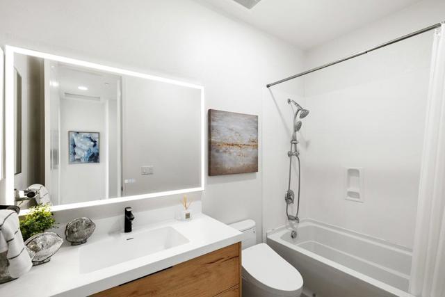201 Keech Drive,  CA: https://media.crmls.org/mediaz/f21ae022-dbf8-4cd0-a79d-bda2fa5afc7e.jpg