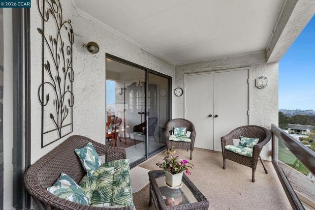 Image 24 of 44 For 3258 Ptarmigan Dr  3b