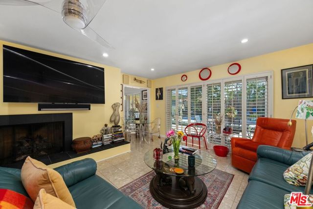 5550 W 63rd Street, Los Angeles CA: https://media.crmls.org/mediaz/f21b38c0-1691-4c19-9ba9-ffa4eb95190c.jpg