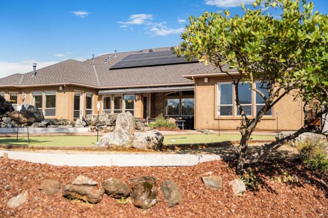 5500 Rio Cascada,  CA: https://media.crmls.org/mediaz/f21c2779-48be-48d8-956f-8e196cb0d2e1.jpg