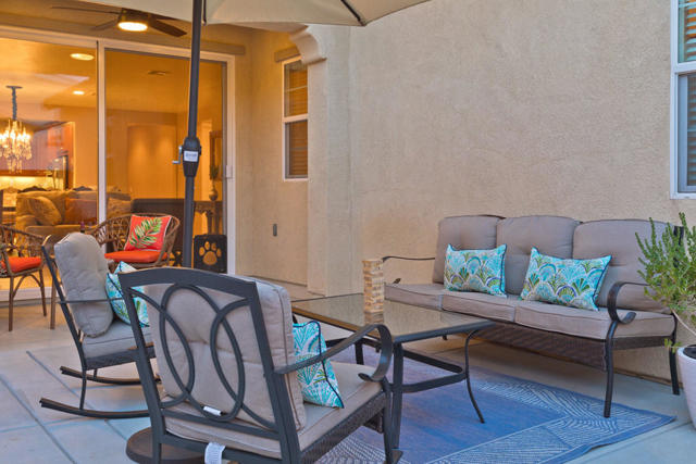 462 Via De La Paz, Palm Desert CA: https://media.crmls.org/mediaz/f21cd2fd-7216-4f8e-ae46-73a3676a1395.jpg