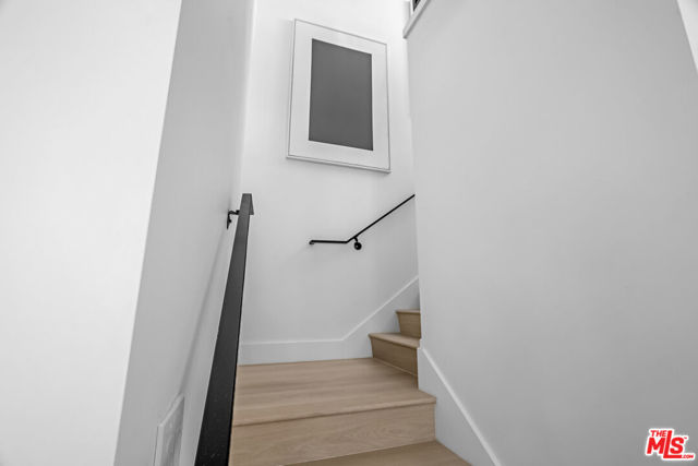 5832 David Avenue, Culver City CA: https://media.crmls.org/mediaz/f21d4300-8e79-4568-98ff-7e91f680a65a.jpg