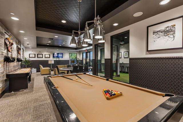 82420 Round Valley Drive, Indio CA: https://media.crmls.org/mediaz/f21e937c-6219-4d16-8647-310b62a5b6b1.jpg