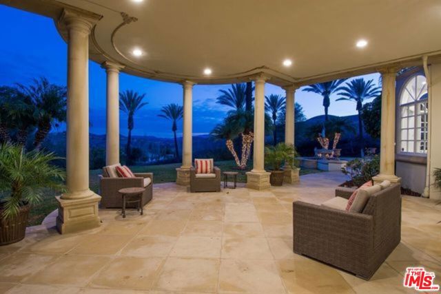 3855 BRUNSTON Court, Westlake Village CA: https://media.crmls.org/mediaz/f21f77e9-d74c-4e4c-b5f8-a1531d323c21.jpg
