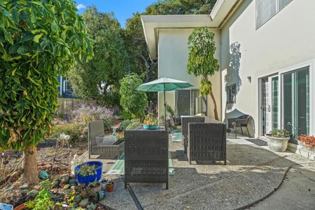 444 Villa Terrace, San Mateo CA: https://media.crmls.org/mediaz/f21ff978-703d-4469-bc60-ef1b193d6060.jpg