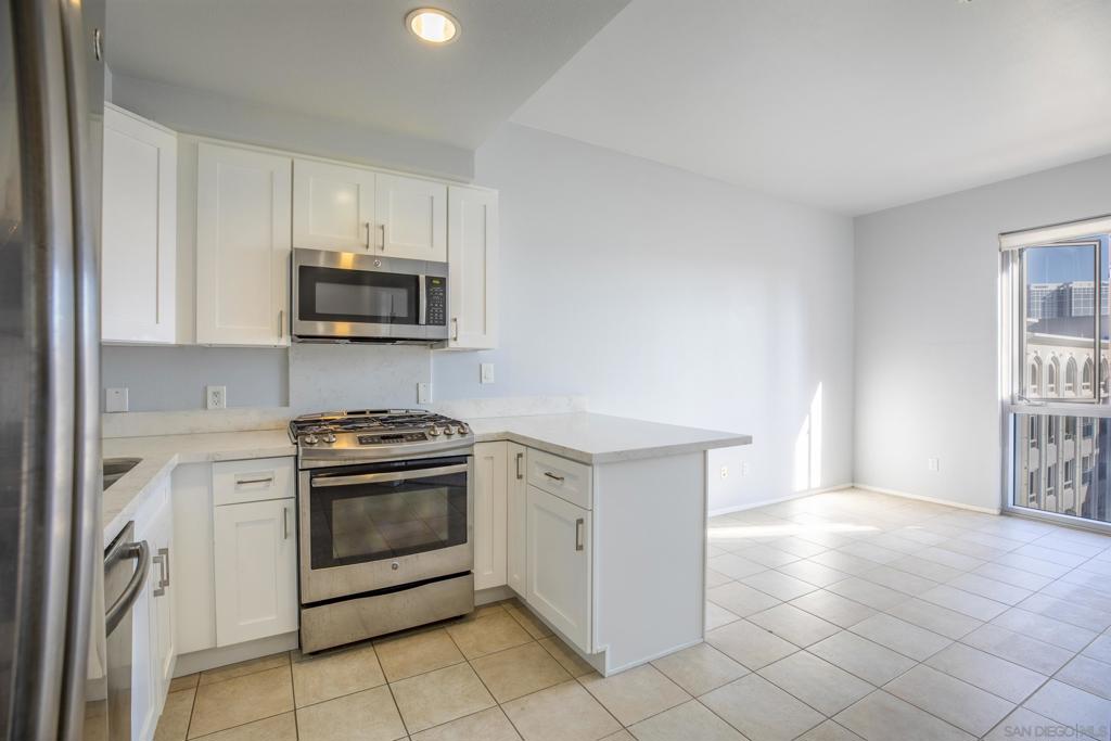 445 Island Ave - photo 9