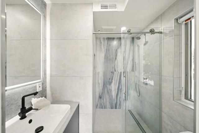 502 Palm Avenue, Los Altos CA: https://media.crmls.org/mediaz/f221f20b-d058-4c32-b815-a5542d8e8c53.jpg