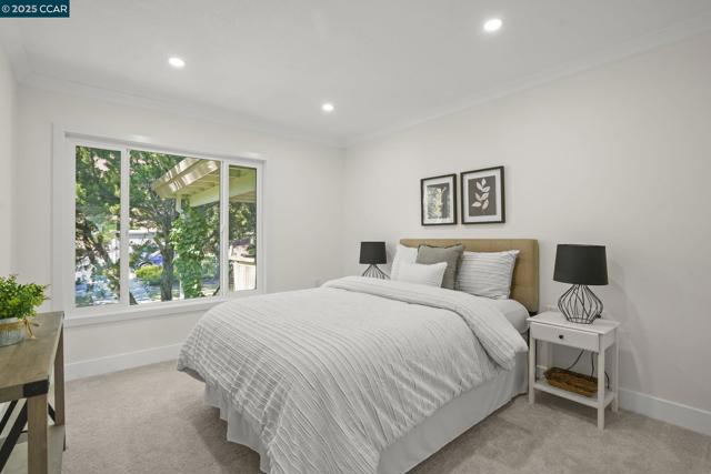 1364 Running Springs Rd, Walnut Creek CA: https://media.crmls.org/mediaz/f2229abf-5277-47ca-91d3-7c47f26f9d8a.jpg