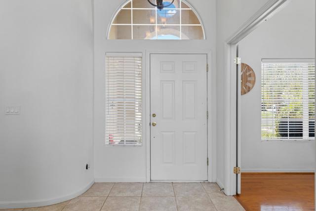 1515 Dovetail Way, Gilroy CA: https://media.crmls.org/mediaz/f22429f6-ab0c-4e8b-887d-183727a19dd8.jpg