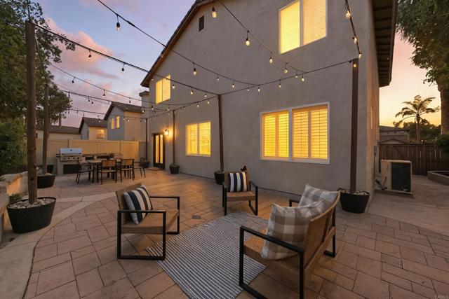 1029 Vista Oak Place, Chula Vista CA: https://media.crmls.org/mediaz/f224b19b-f32e-4dd8-83be-1abf3172ea53.jpg