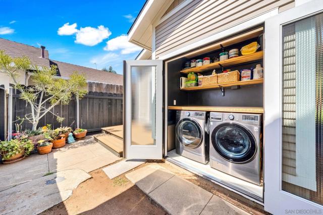 3636 Arizona St, Outside Area (Inside Ca) CA: https://media.crmls.org/mediaz/f225707d-06c8-428e-a426-4cdfb05a6700.jpg