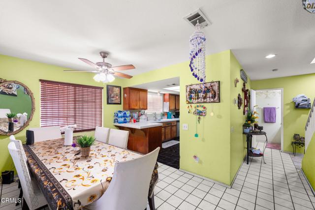 14134 Orizaba Avenue, Paramount CA: https://media.crmls.org/mediaz/f225f283-70f3-4b7c-b154-55af529092b3.jpg