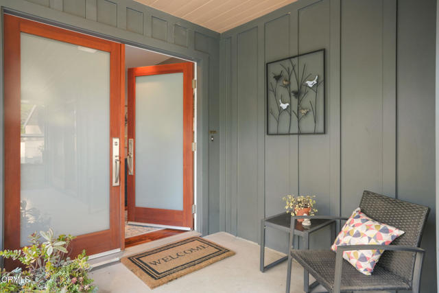 Detail Gallery Image 4 of 45 For 1025 Nithsdale Rd, Pasadena,  CA 91105 - 4 Beds | 3 Baths