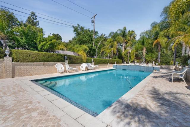 15360 Karl Avenue, Monte Sereno CA: https://media.crmls.org/mediaz/f2292ca5-61c2-4a21-98e5-581f538092d8.jpg