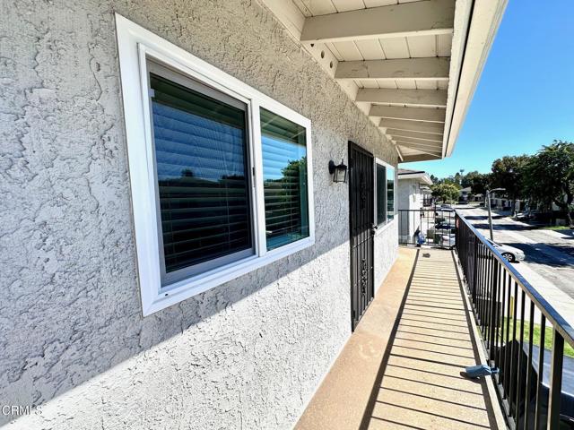 1157 Acadia Place, Ventura CA: https://media.crmls.org/mediaz/f2296b0b-6cee-4917-9b80-9284e52371eb.jpg