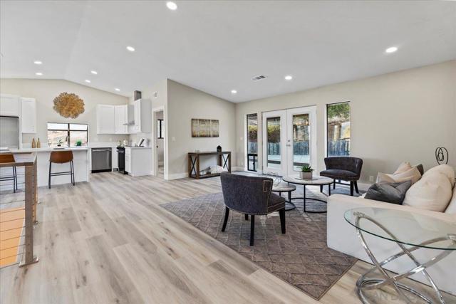16310 Oak Springs Dr, Ramona CA: https://media.crmls.org/mediaz/f229e6ed-d807-40f5-ac4c-37e1188f9c5e.jpg