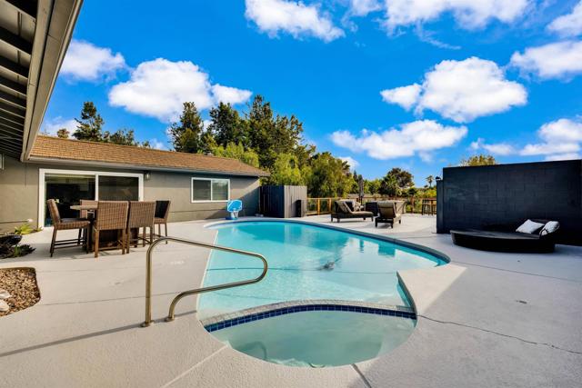 3716 Duffy Way, Bonita CA: https://media.crmls.org/mediaz/f22a06a6-3a63-43f4-b162-987cce7d3f0a.jpg