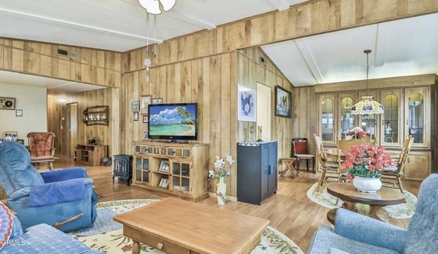 Detail Gallery Image 26 of 34 For 8 204 Calle Fronte #204,  Camarillo,  CA 93012 - 2 Beds | 2 Baths