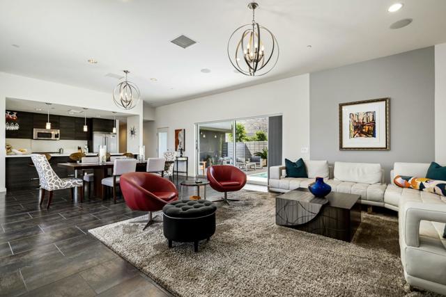 428 Chelsea Drive, Palm Springs CA: https://media.crmls.org/mediaz/f22aeed1-a775-4244-b799-9af6914615b8.jpg