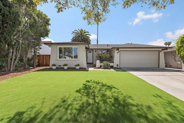 3070 Baronscourt Way, San Jose CA: https://media.crmls.org/mediaz/f22bed4c-0430-4475-b453-0dc05d0ce33f.jpg