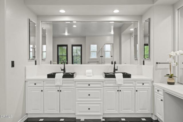 Detail Gallery Image 34 of 73 For 181 via Sandra, Newbury Park,  CA 91320 - 5 Beds | 6/1 Baths