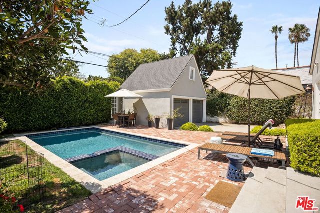 749 N Crescent Heights Boulevard, Los Angeles CA: https://media.crmls.org/mediaz/f22c4071-e460-4df5-b879-86eb71d589aa.jpg