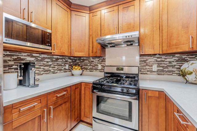 196 W Moltke Street, Daly City CA: https://media.crmls.org/mediaz/f22d0c40-dab6-4265-9474-0897d985d609.jpg