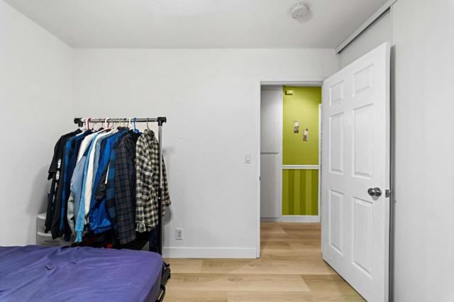 3328 Arqueado Drive, San Jose CA: https://media.crmls.org/mediaz/f22d9ec4-4a41-4325-87a9-2d13d50624dd.jpg