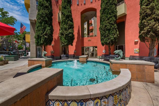 1501 India St, San Diego CA: https://media.crmls.org/mediaz/f22e464a-b569-4456-bb1f-ae0b757af65d.jpg