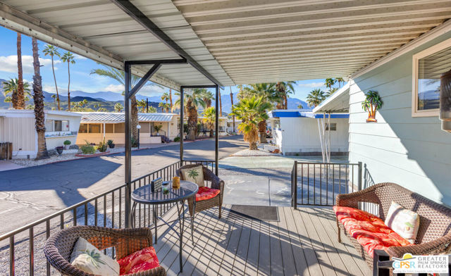 7 Lincoln, Cathedral City CA: https://media.crmls.org/mediaz/f22fbe51-5891-4704-ae1f-cd23fbb027e5.jpg