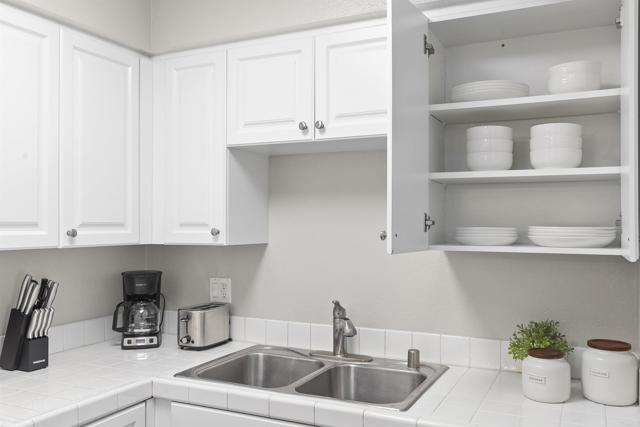 Detail Gallery Image 18 of 56 For 6955 Alvarado Rd #77,  San Diego,  CA 92120 - 2 Beds | 2 Baths