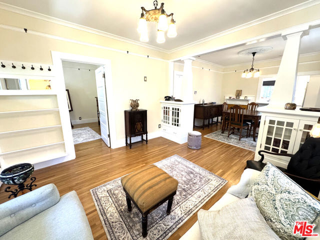 334 Belmont Avenue, Los Angeles CA: https://media.crmls.org/mediaz/f231c4da-86ae-4df0-b2d7-6af7aaa89600.jpg