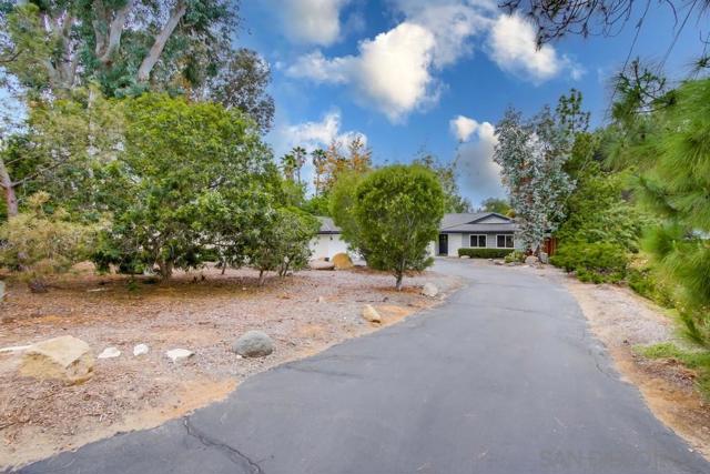 16820 Orchard Bend Rd, Poway CA: https://media.crmls.org/mediaz/f2347c7c-dc8b-4f39-9af0-9f89d8103846.jpg