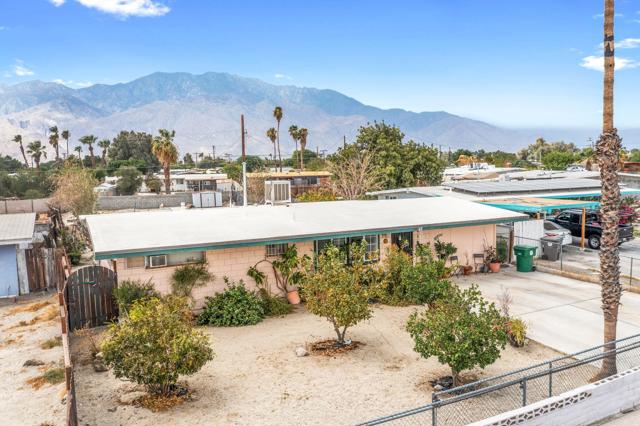 30201 San Diego Drive, Cathedral City CA: https://media.crmls.org/mediaz/f234b1ce-430e-4d75-a0e9-63cd36a82d78.jpg