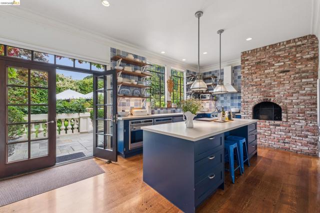 Image 17 of 30 For 5710 Margarido Dr