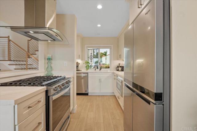 Detail Gallery Image 15 of 54 For 6757 Heath Ct, Carlsbad,  CA 92011 - 3 Beds | 2/1 Baths