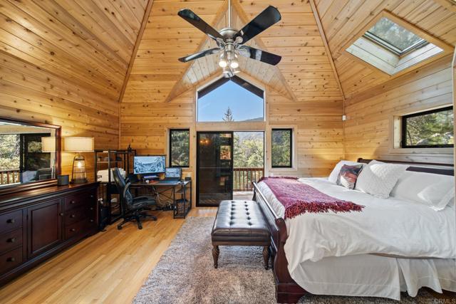 Image 7 of 75 For 24938 Roble Drive