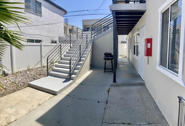 3867 71 Menlo Avenue, San Diego CA: https://media.crmls.org/mediaz/f2371132-b75f-4d74-8c97-9858439438f7.jpg