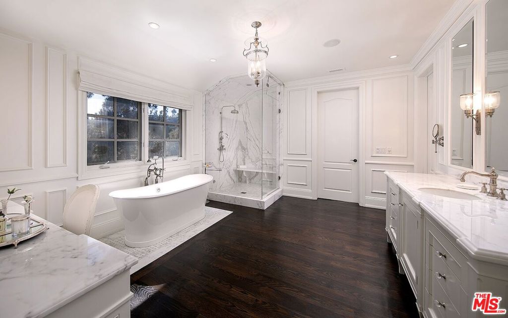 MLS #26855185 image #13