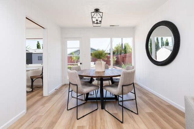 308 HILLER Street, Belmont CA: https://media.crmls.org/mediaz/f238d7a5-4275-45cc-848d-b174cff6f1eb.jpg