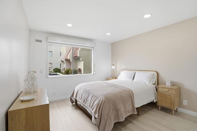 Detail Gallery Image 8 of 9 For 6350 Genesee Ave #107,  San Diego,  CA 92122 - 1 Beds | 1 Baths