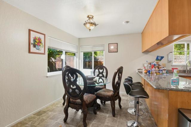 503 W Fox Court, Redwood City CA: https://media.crmls.org/mediaz/f23b70f4-aaf9-4491-941b-2f41e8adacf0.jpg